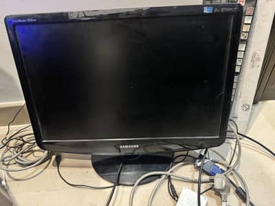 Pc screen 22 inch samsung