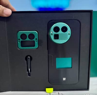 Realme GT 8 pro Aramco F1 edition, Vivo IQOO 15,13 , OnePlus chargers