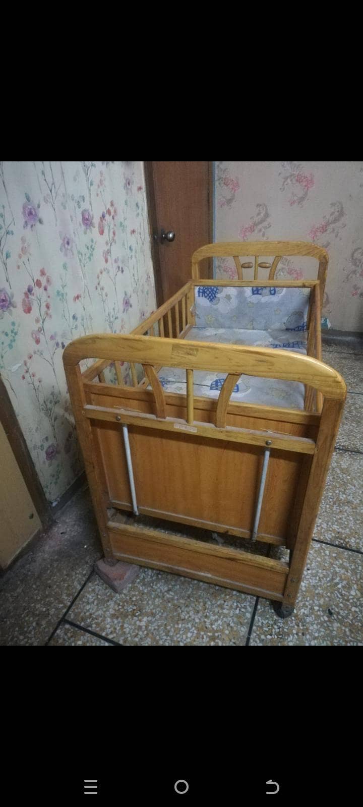 baby cot bed 2