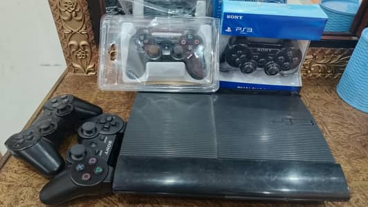 ps3 super slim | PlayStation | jailbreak with 40+ games  500gb hard