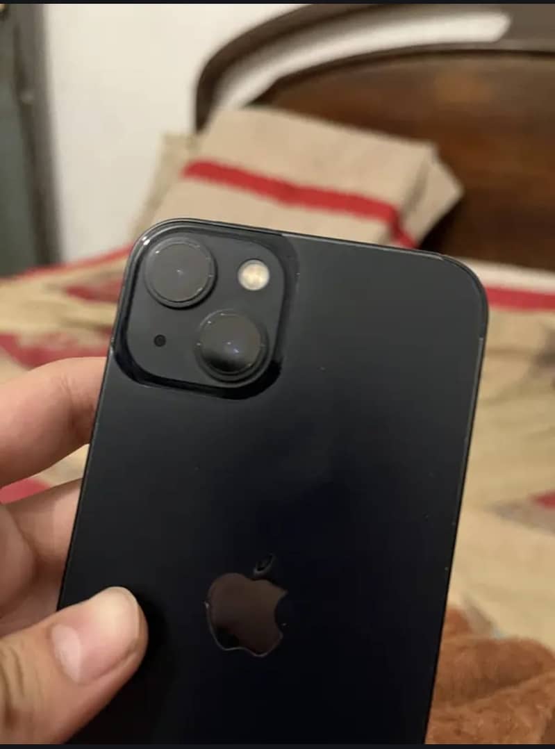 iPhone 13 2