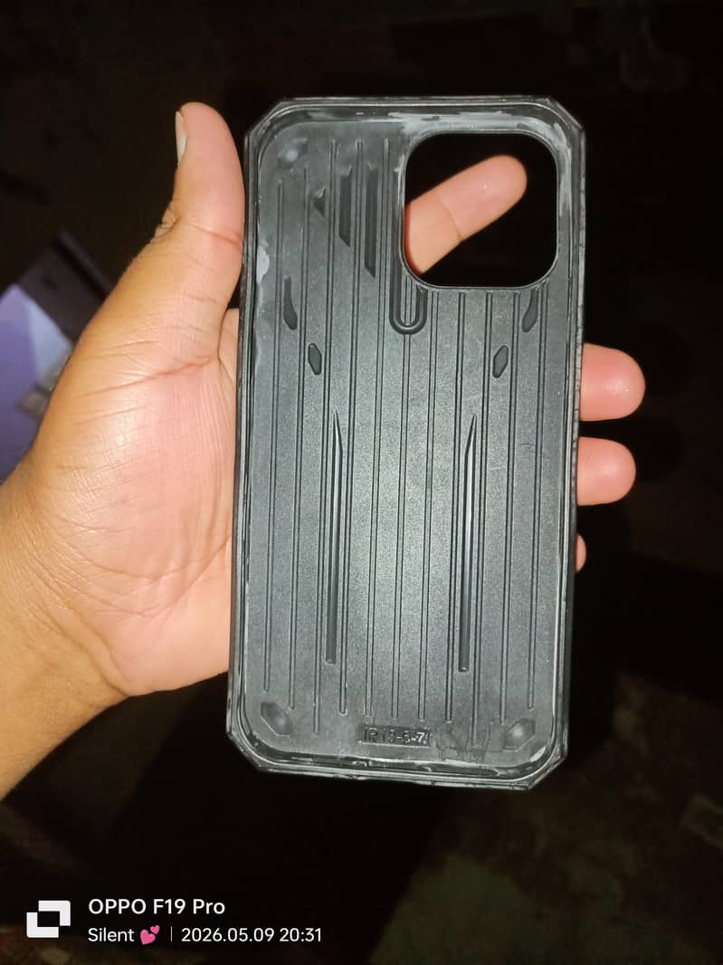 iphone 13 Pro Max 1