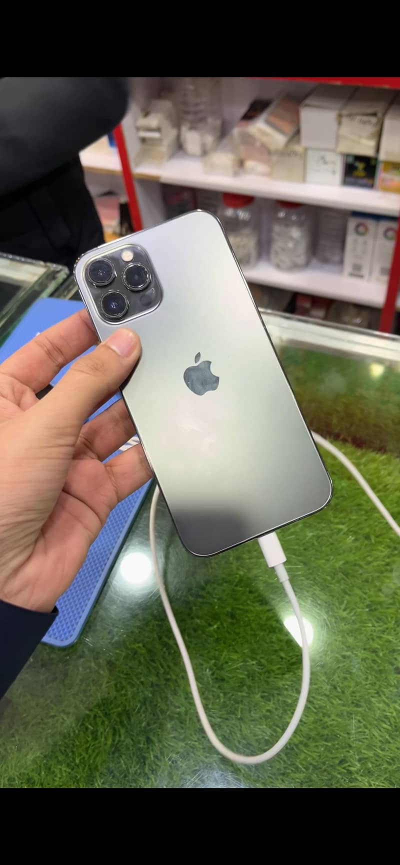 Iphone 12 pro max 0