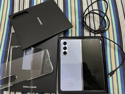 Samsung ZFold 5 10/10 With All Accessories