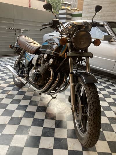SUZUKI GSX-500