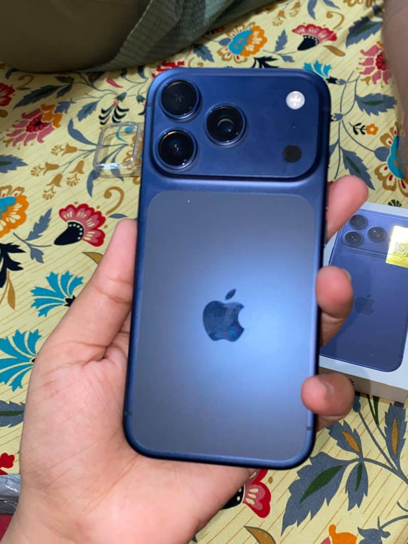 iphone 17 pro 3