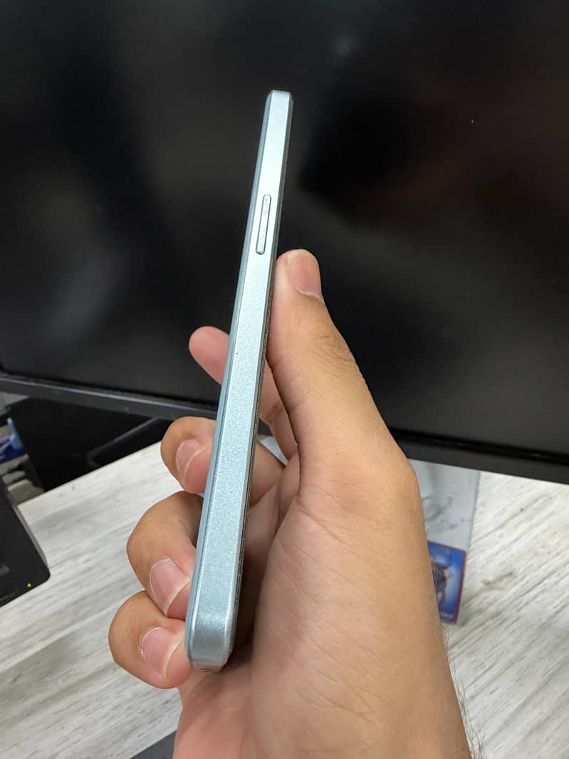 Oneplus Ace 2V 5