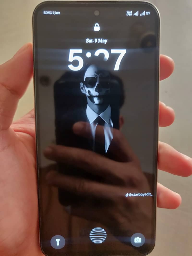 Realmi 15T 1
