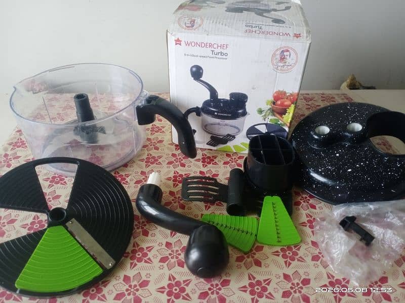 Turbo food processor/chopper 4