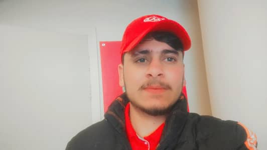 Ma Na D. com kia Howa ha First Time Ma Knns Ma Job Krta ho