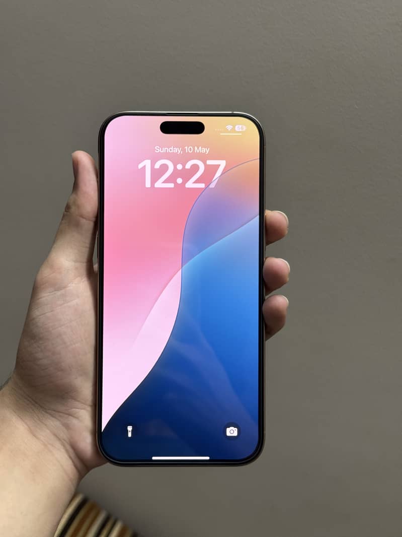 Iphone 16 pro max [bypass] 1