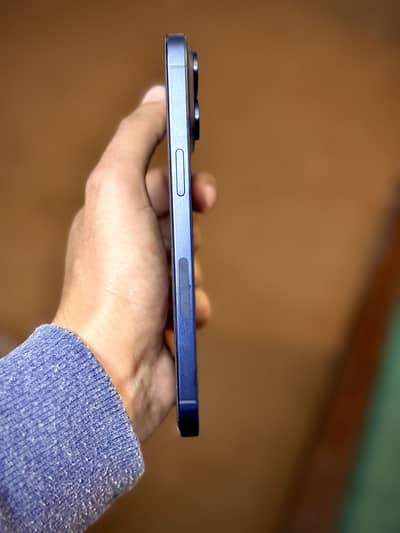 I Phone 15 pro max JV