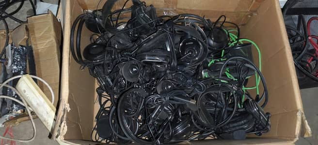 mouse and power cable