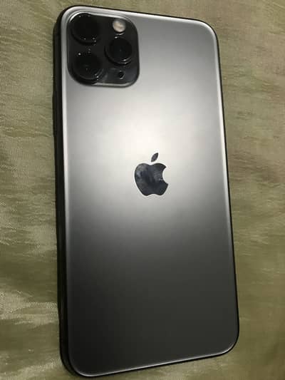 Apple I phone 11 pro 64 GB Factory unlocked 10/10 condition