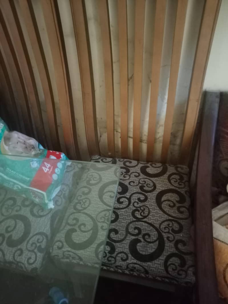 dining tablr chiar 1