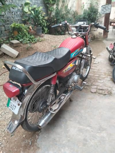 untaid Jhelum namber 1 ropy ka bi kaam ni hone wala good 