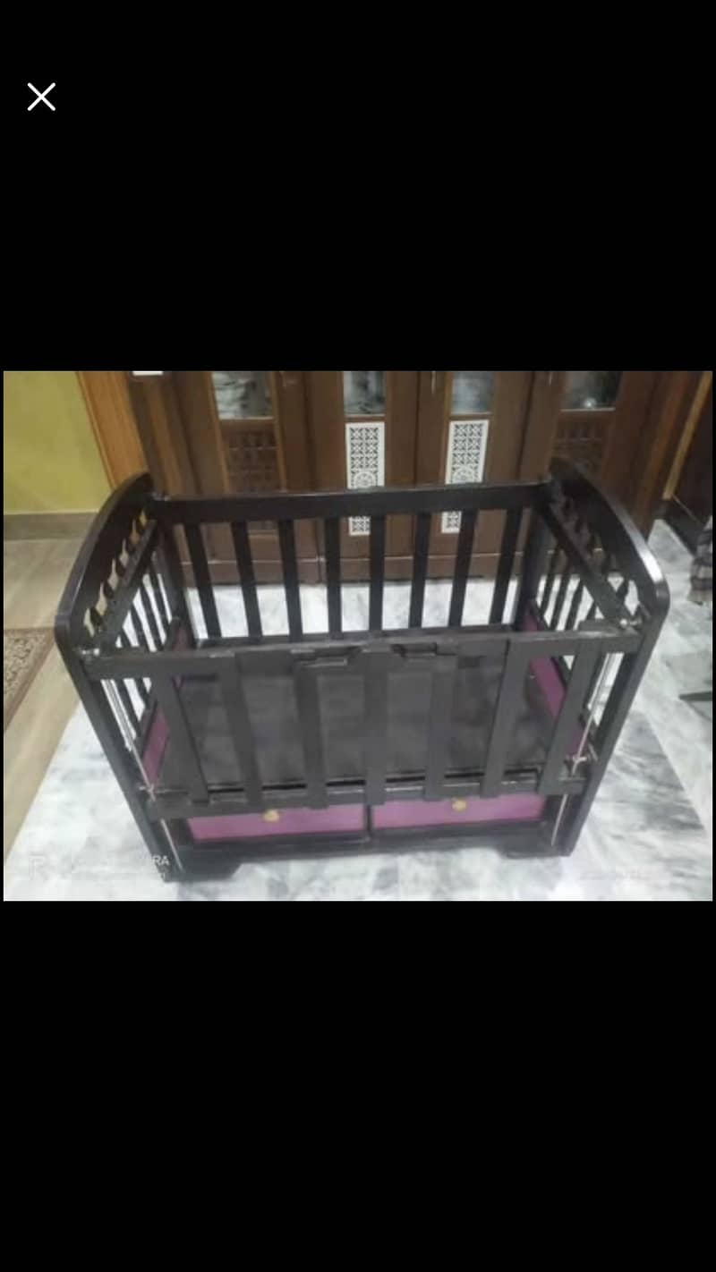 Baby cot 2