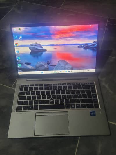 Hp Elitebook 840 G8 (i5 11 gen)