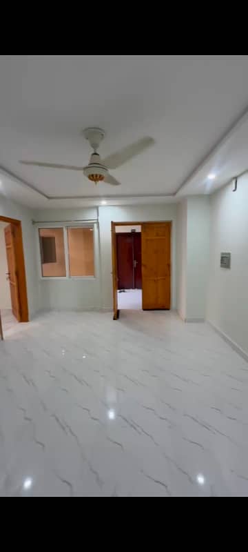 1bedroom unfurnished Appartment Available For Rent in E11 isb wapda meter