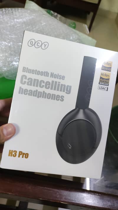 Headphones Qcy H3 Pro