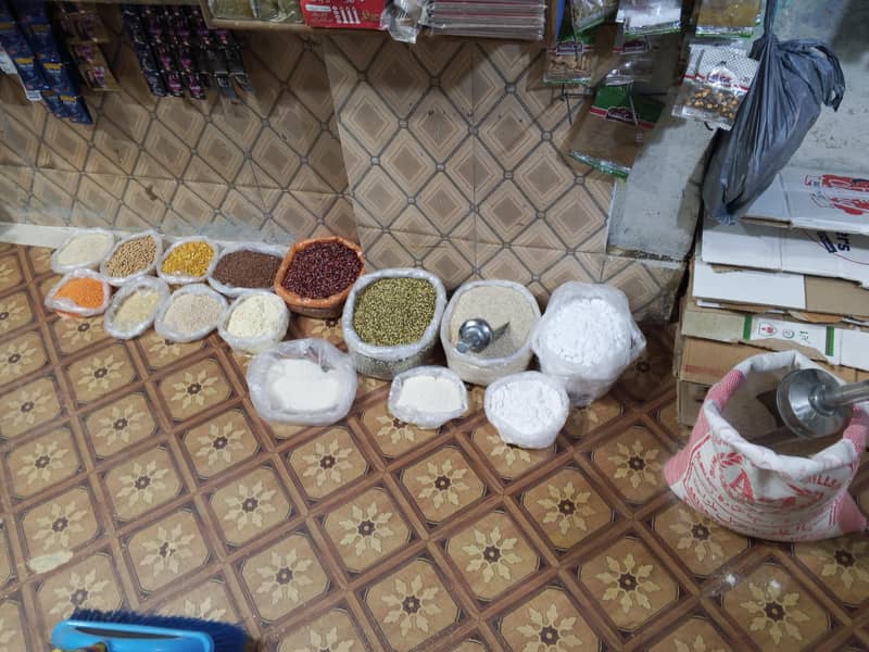 Grocery store 14