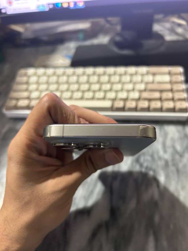 Iphone 15 pro 3
