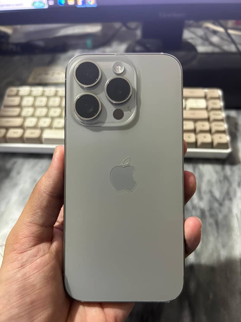 Iphone 15 pro 4