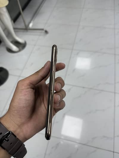 64gb I phone 11 pro max