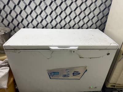 Large PEL deep freezer with warranty card