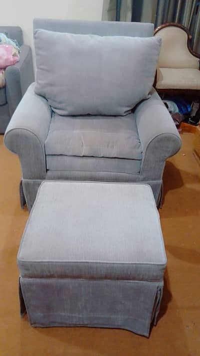 Sofa with puffy