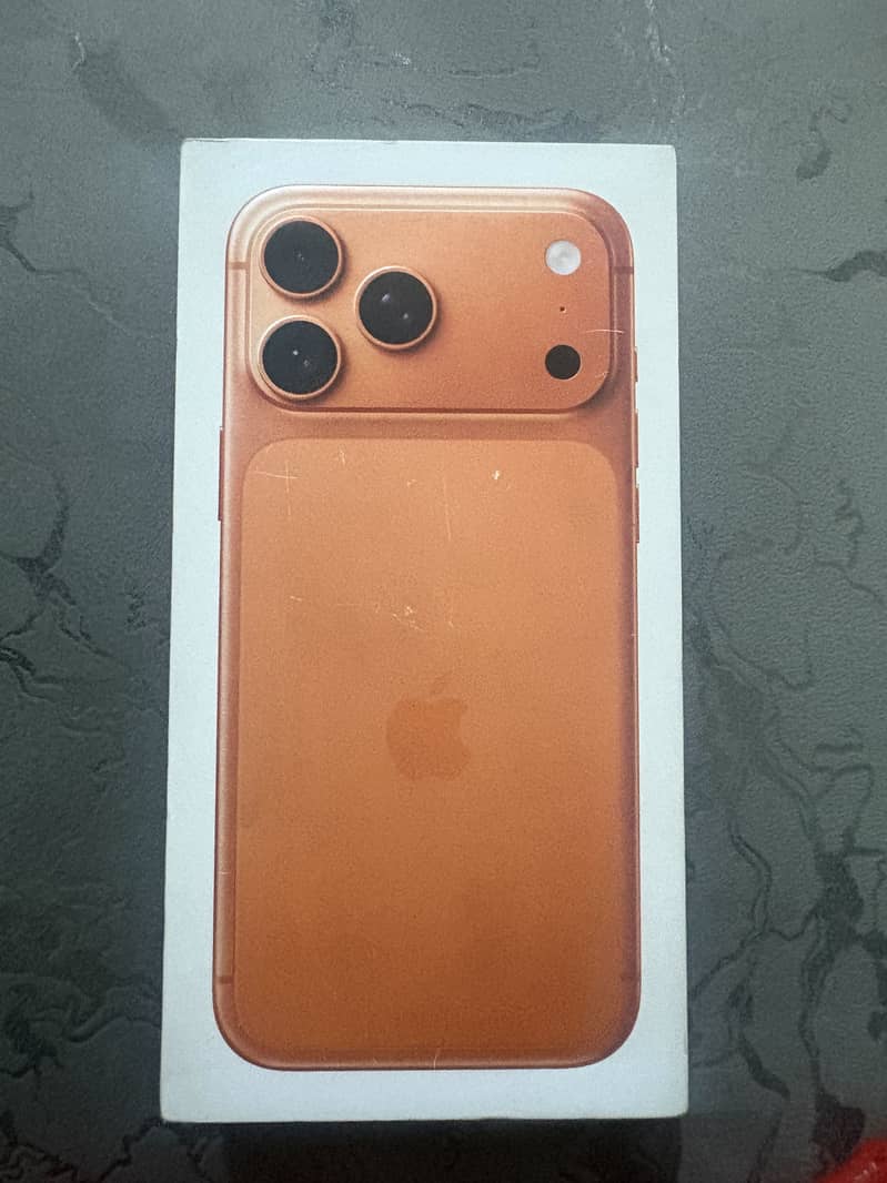 Non Active 17 pro max 1