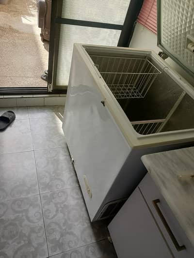 Dawlence deep freezer