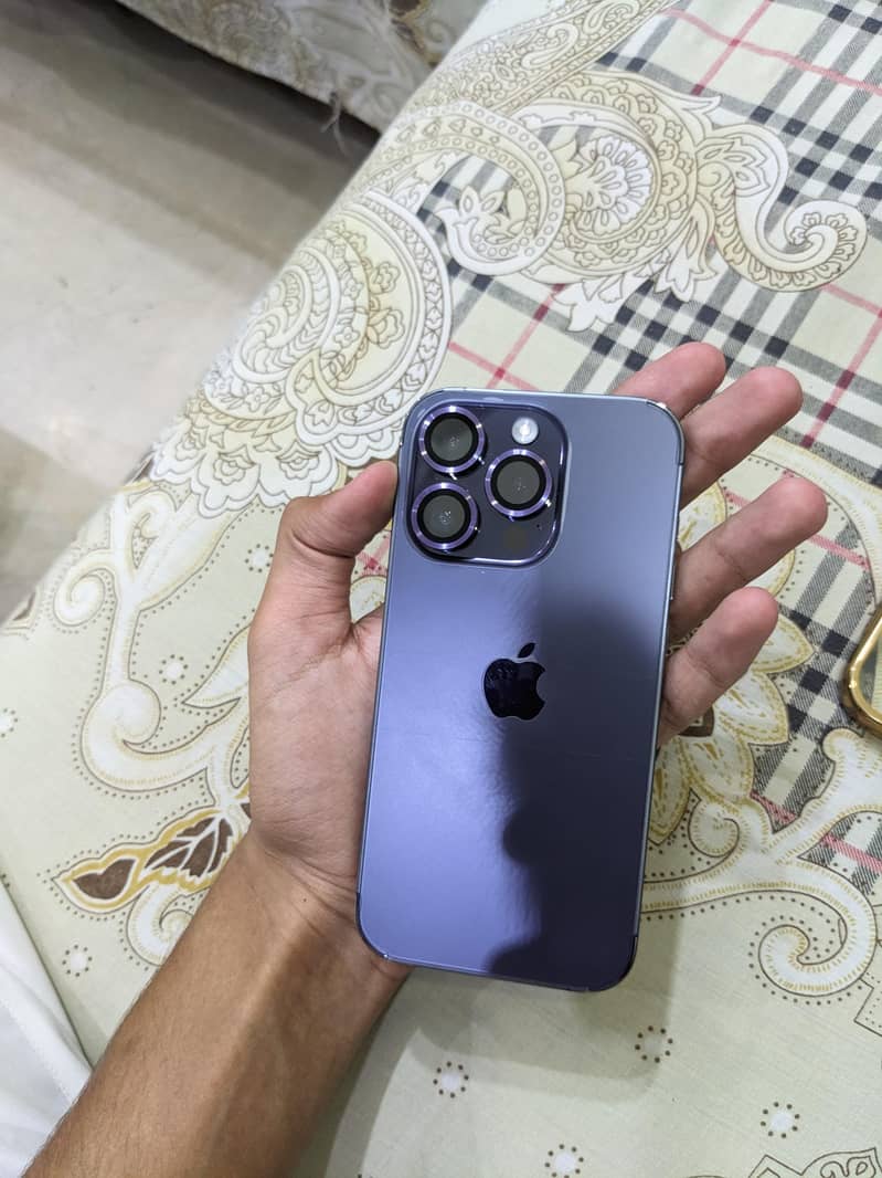 Iphone 14 pro 9/10 0