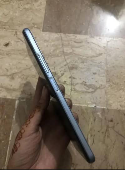 VIVO Y33S (128 GB)
