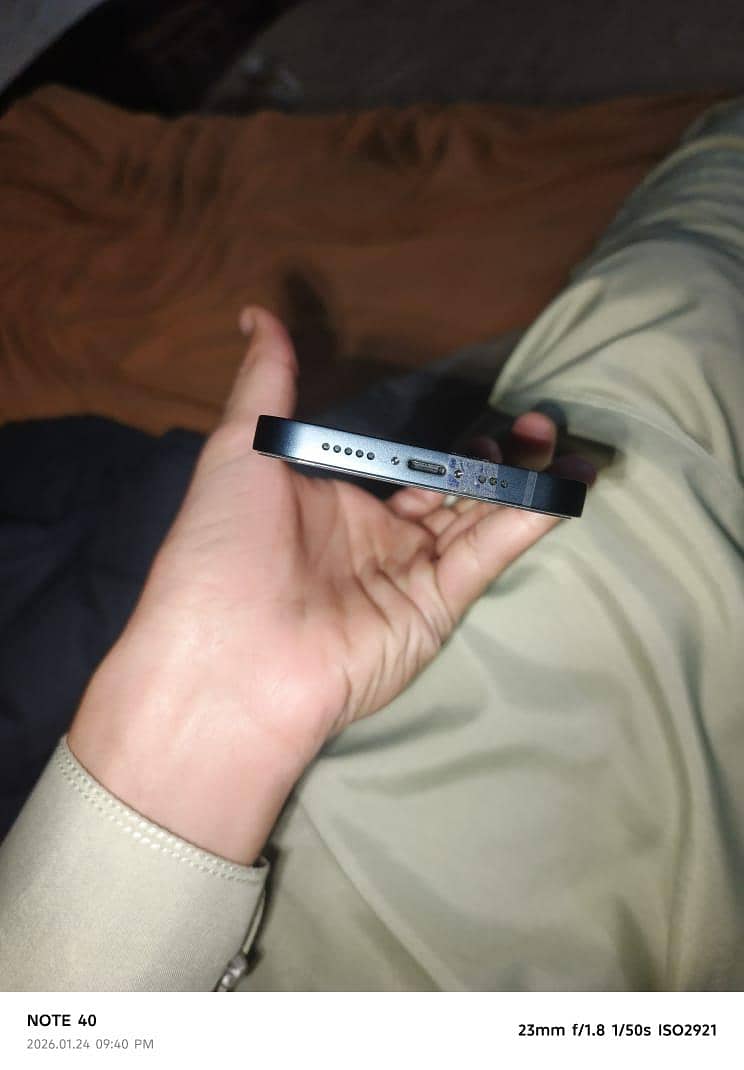 iphone 13 4