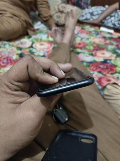 Iphone 7 Non pta jv 03108383176