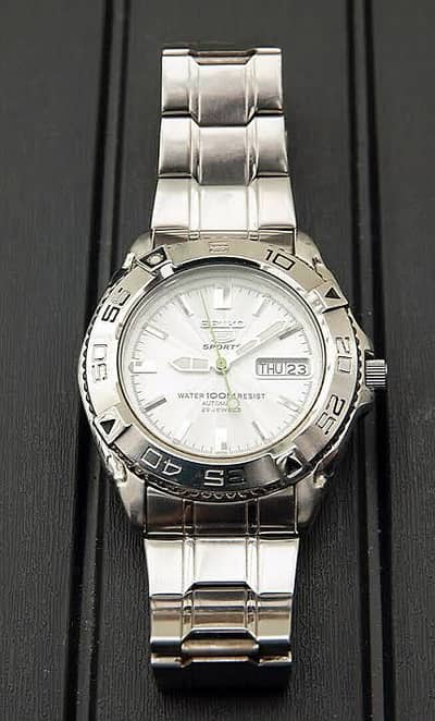 Seiko 5 7s36