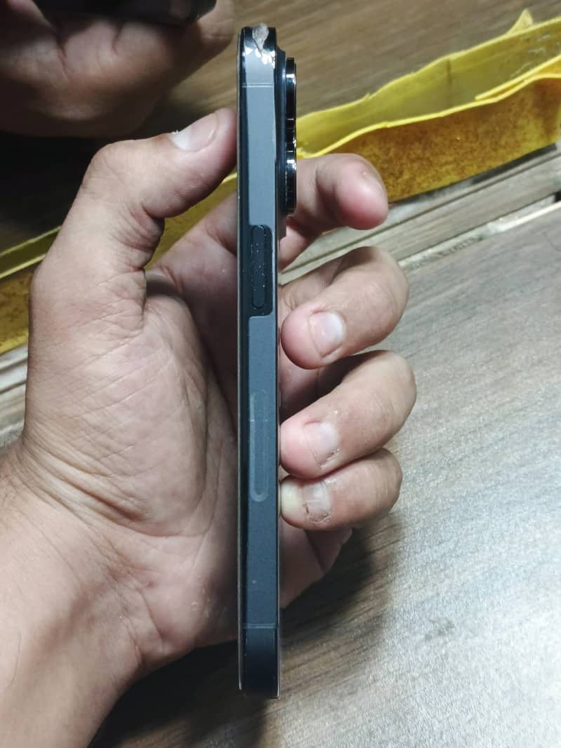 Iphone 14 pro 3