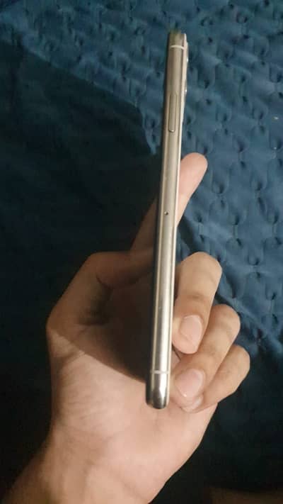 Sim working ma  Whats pa contact karo