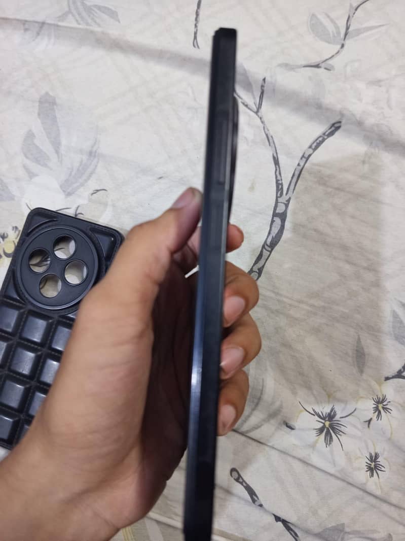 Poco C75 4