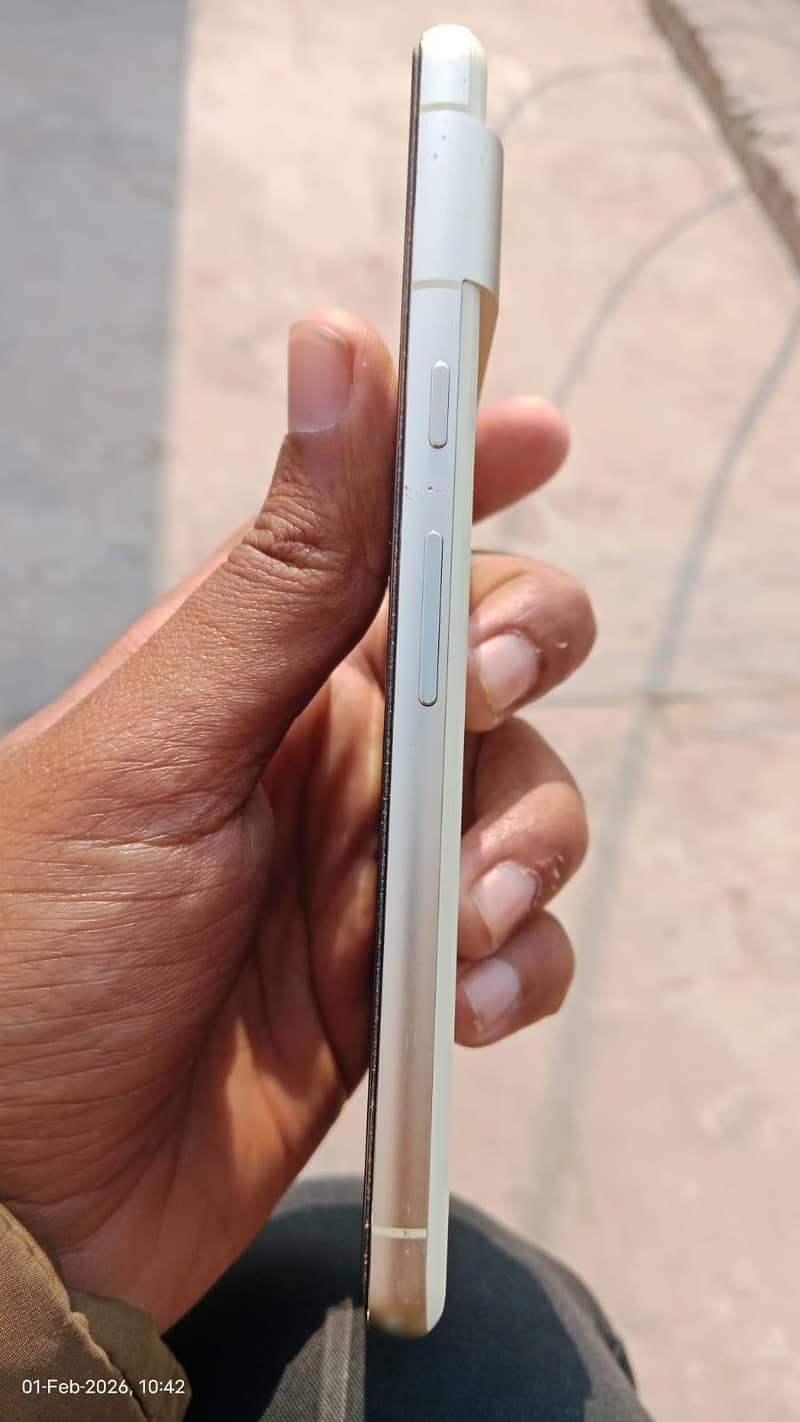 Google pixel 7 3