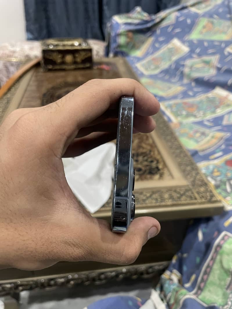 IPHONE 13 PRO MAX 7