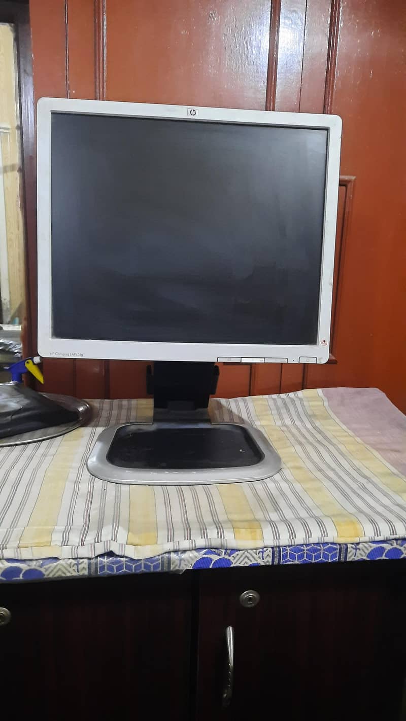 computer LCD 0