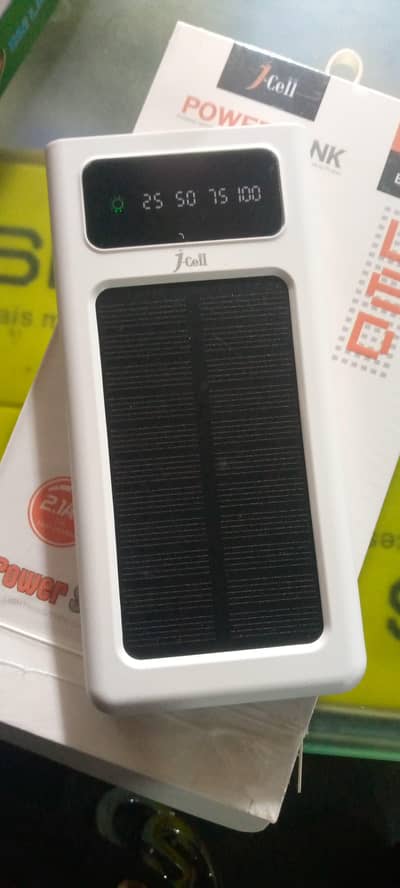 solar power bank