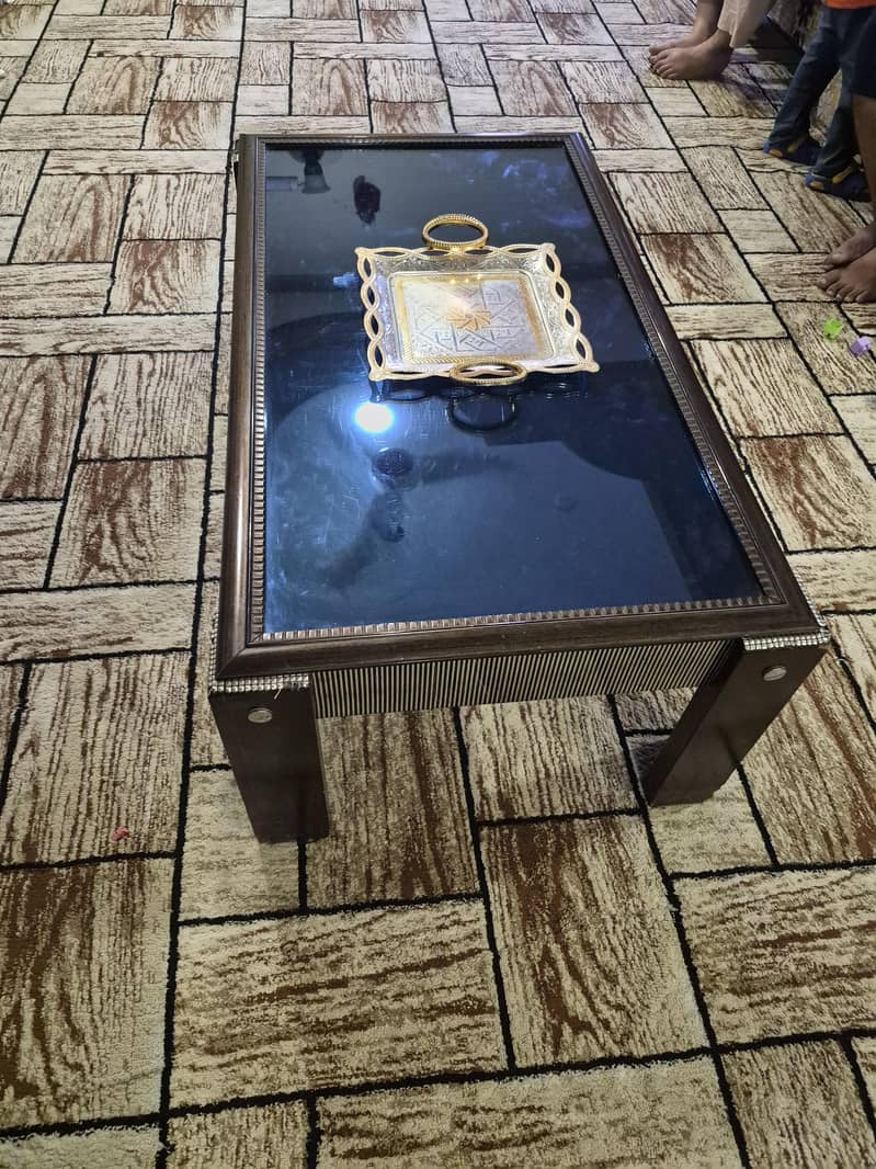 Round Table and Rectangle table 1