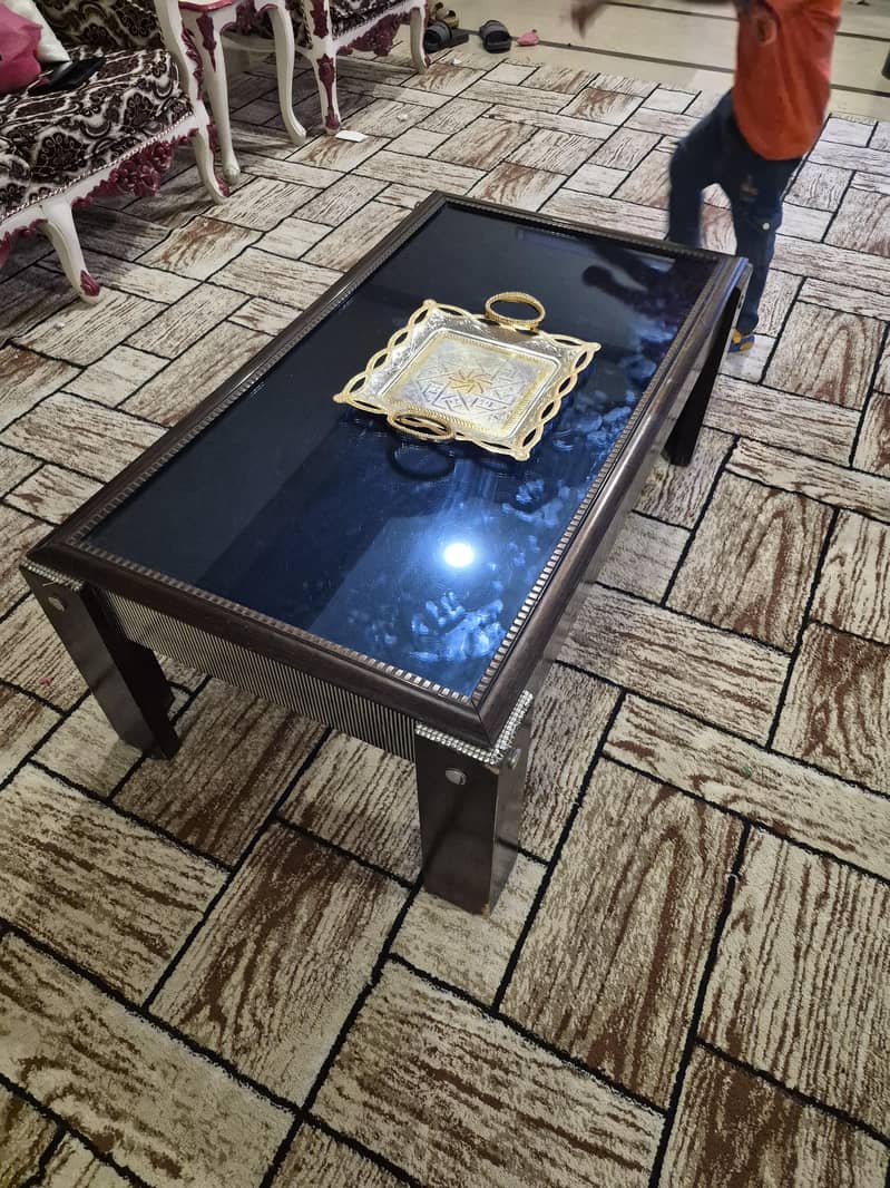Round Table and Rectangle table 3