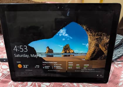 Dell Latitude 5285 2-in-1, i5 7th Gen, 8GB RAM, 119GB SSD