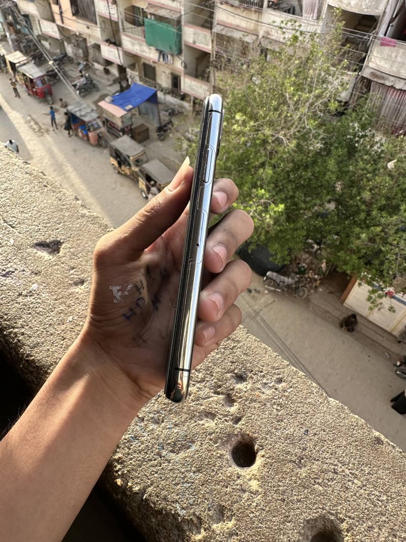 Iphone x 3