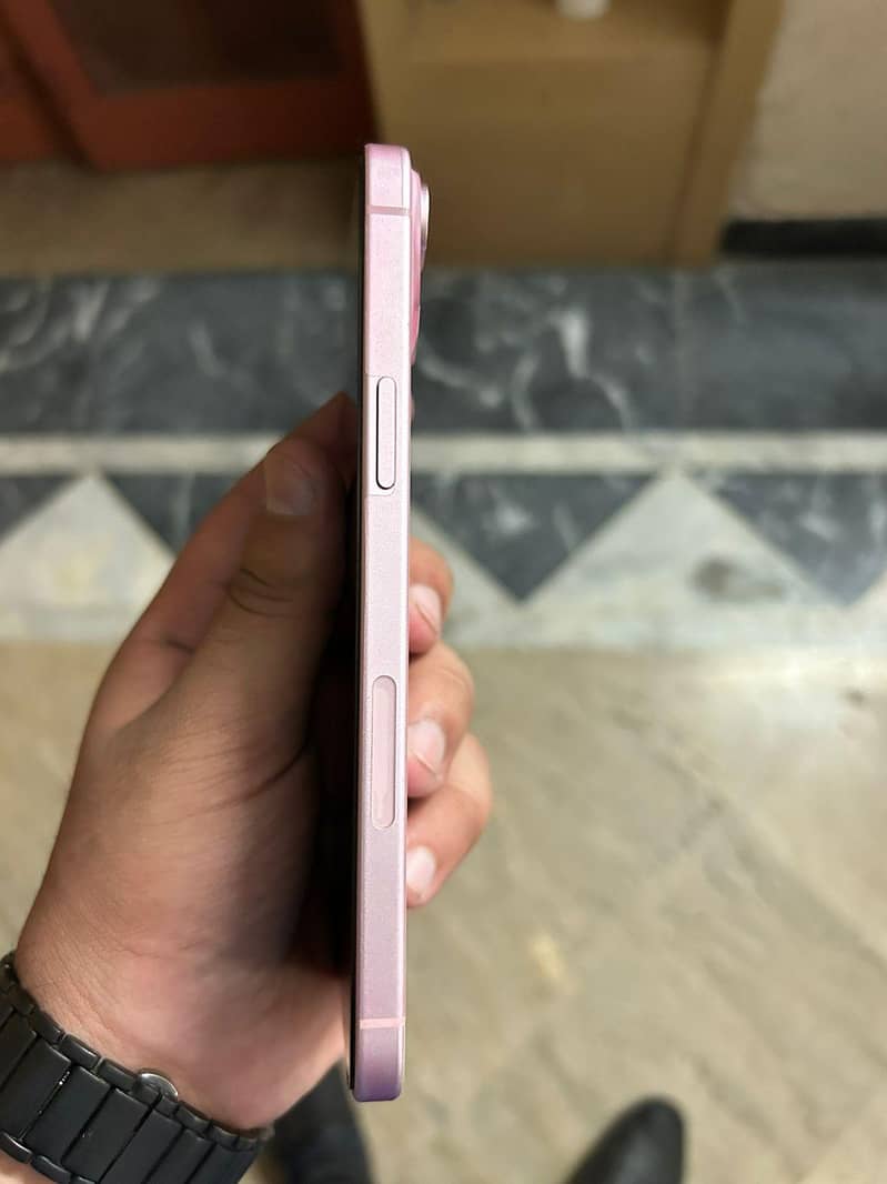 Iphone 15 plus pink 6