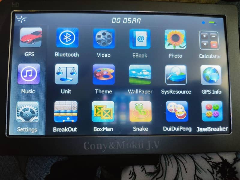 touch lcd gps and many more function 2